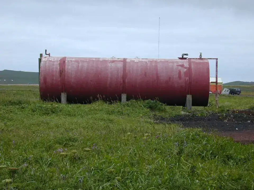 Tanque de abastecimento para locação