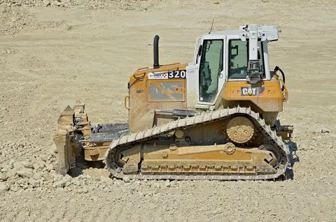 Trator de esteiras